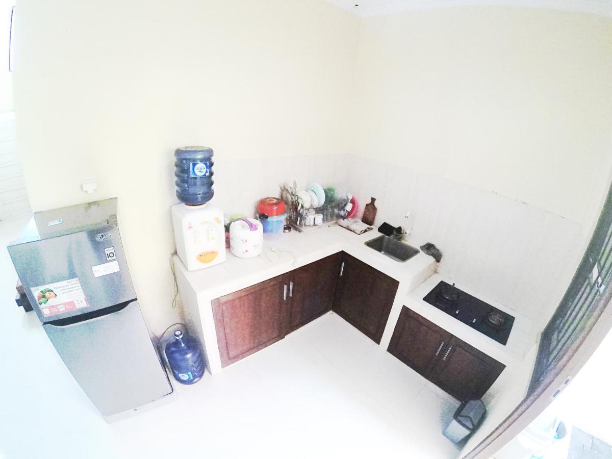 Minggiran Street Homestay Jogja Джокякарта Екстериор снимка